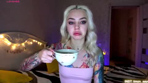 LilliMoore online show from 06/27/26, 11:21