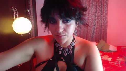 lillith online show from 04/18/26, 09:35