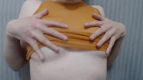 Snapshot of lillkit chatting on 12/10/24, 11:19 Lilu online show from 12/10/24, 11:19