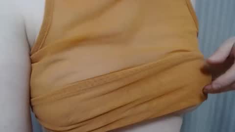 Snapshot of lillkit chatting on 01/10/25, 12:06 Lilu online show from 01/10/25, 12:06