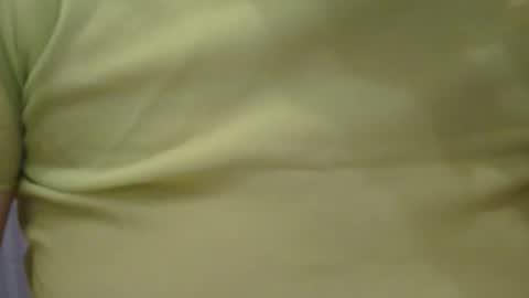 Snapshot of lillkit chatting on 12/02/25, 10:05 Lilu online show from 12/02/25, 10:05