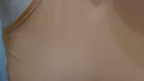 Snapshot of lillkit chatting on 01/17/26, 10:02 Lilu online show from 01/17/26, 10:02