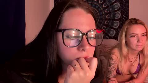 Snapshot of lillstephanie chatting on 09/23/25, 03:09 lillstephanie online show from 09/23/25, 03:09