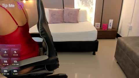 L I L L Y online show from 03/03/26, 12:22