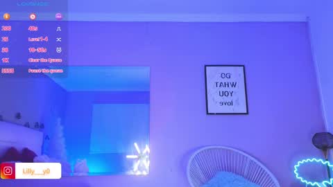 Snapshot of lilly_dollss chatting on 03/09/25, 05:06 Sofia online show from 03/09/25, 05:06