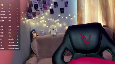 Snapshot of lilly_lilithh chatting on 07/13/26, 03:09 Lilith online show from 07/13/26, 03:09