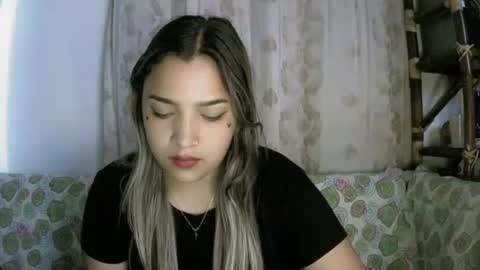 Sey - Lilly  online show from 04/30/26, 07:47