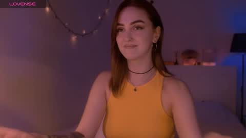 LillyFarey online show from 09/20/25, 09:05