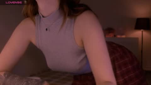 LillyFarey online show from 09/21/25, 04:19