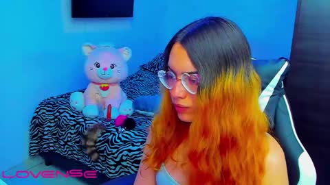 Lilly3 online show from 05/17/26, 03:48