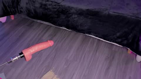 Lilly Ortiz online show from 01/04/25, 06:19