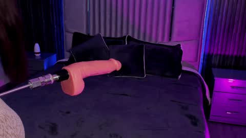 Lilly Ortiz online show from 01/23/25, 08:56