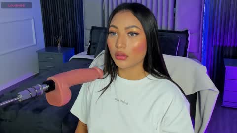 Lilly Ortiz online show from 03/08/25, 07:31