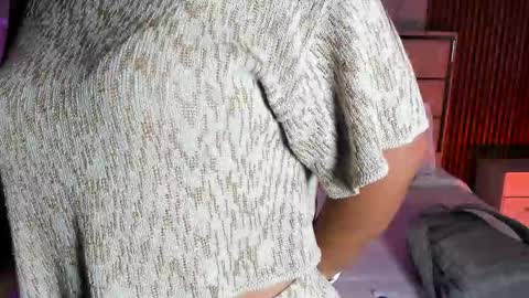 Lilly Ortiz online show from 09/23/25, 11:02