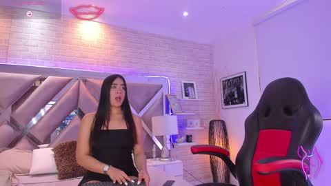 Lilly online show from 01/25/25, 03:41