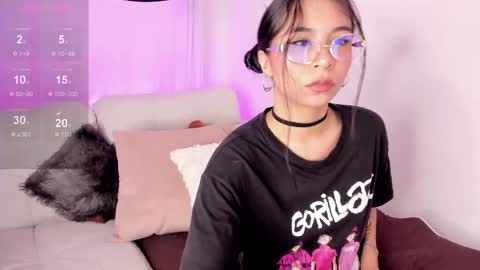 lillypinky1 online show from 05/13/26, 03:26