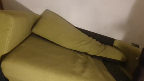 Snapshot of lillysissi chatting on 01/10/25, 02:57 Lilli Sissy SlutCat online show from 01/10/25, 02:57