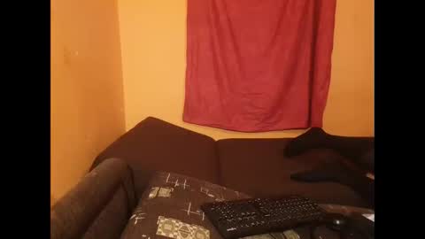 Snapshot of lillysissi chatting on 02/07/25, 11:01 Lilli Sissy SlutCat online show from 02/07/25, 11:01