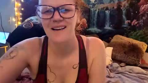 Snapshot of lilmizztwizid chatting on 04/04/26, 01:59 LilMizzTwizid online show from 04/04/26, 01:59