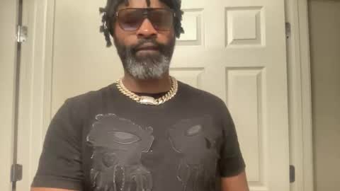 Snapshot of lilnasty100 chatting on 12/14/25, 01:22 lilnasty100 online show from 12/14/25, 01:22