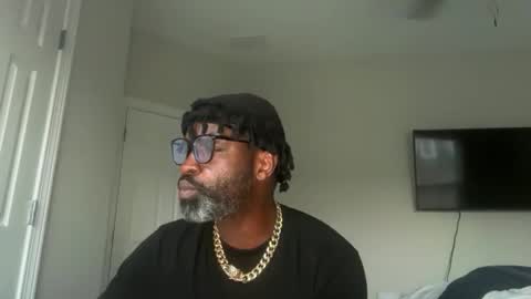 Snapshot of lilnasty100 chatting on 04/21/26, 12:12 lilnasty100 online show from 04/21/26, 12:12