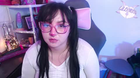 Lilo  online show from 12/31/24, 05:22