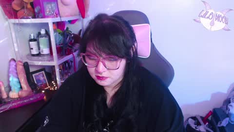 Lilo  online show from 01/15/25, 02:38