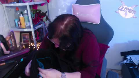 Lilo  online show from 01/24/25, 07:41