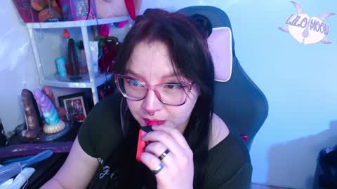 Lilo  online show from 01/28/25, 06:16