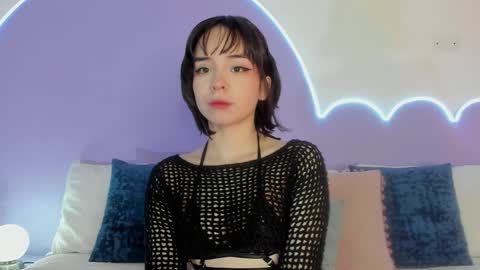 Lilou online show from 01/27/25, 11:43