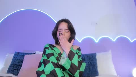 Lilou online show from 02/19/25, 05:27