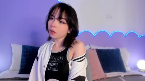 Lilou online show from 03/10/25, 11:42