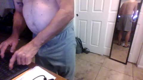 lilpackage69 online show from 12/02/25, 02:06