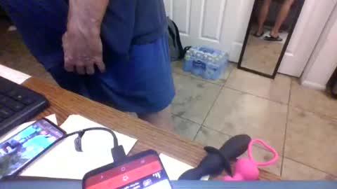 Snapshot of lilpackage69 chatting on 12/05/25, 01:25 lilpackage69 online show from 12/05/25, 01:25