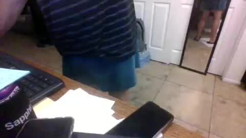 Snapshot of lilpackage69 chatting on 02/05/26, 03:33 lilpackage69 online show from 02/05/26, 03:33