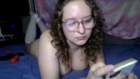 LilPies  online show from 12/29/24, 04:38