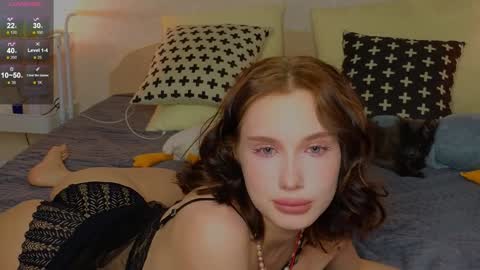 Snapshot of lilpupsonish chatting on 01/27/25, 05:37 Jesse and Grace online show from 01/27/25, 05:37