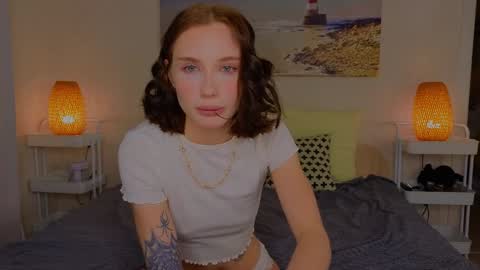 Snapshot of lilpupsonish chatting on 02/08/25, 05:39 Jesse and Grace online show from 02/08/25, 05:39