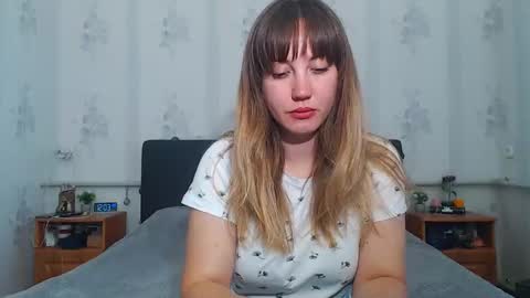 lilu_cute25 online show from 05/13/26, 09:06