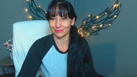 lilugrants online show from 07/10/26, 12:37