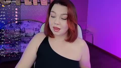 Lilu online show from 05/05/26, 12:02