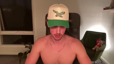 Snapshot of lilwillyxxx1 chatting on 02/13/25, 09:51 williambiggsxxx online show from 02/13/25, 09:51