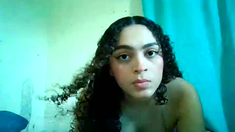Snapshot of lily_anal_squirt chatting on 01/25/25, 04:03 lily_anal_squirt online show from 01/25/25, 04:03