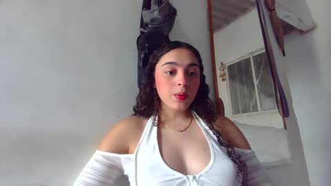 Snapshot of lily_anal_squirt chatting on 02/05/25, 05:09 lily_anal_squirt online show from 02/05/25, 05:09