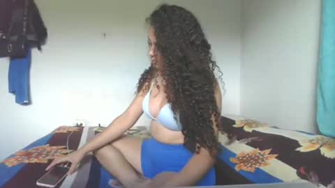 Snapshot of lily_anal_squirt chatting on 11/27/25, 09:17 lily_anal_squirt online show from 11/27/25, 09:17