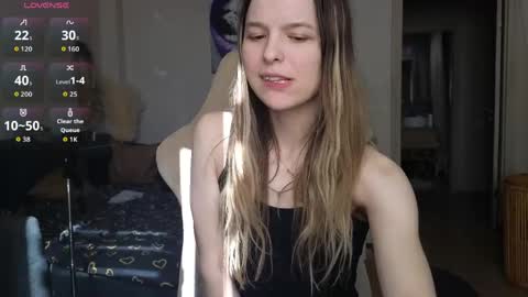 Snapshot of lily_and_jake chatting on 05/28/26, 01:03 lily_and_jake online show from 05/28/26, 01:03