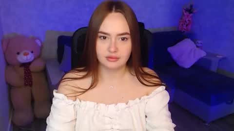 lily_baker_ online show from 06/01/26, 08:38