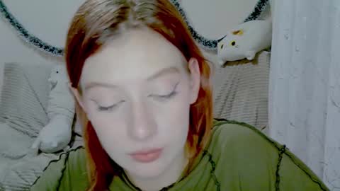 lily_ember online show from 12/15/25, 06:34