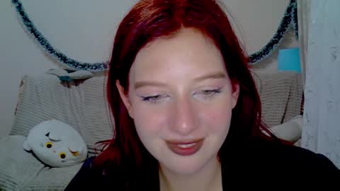 lily_ember online show from 12/22/25, 06:05