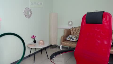 Lily online show from 01/22/25, 10:40